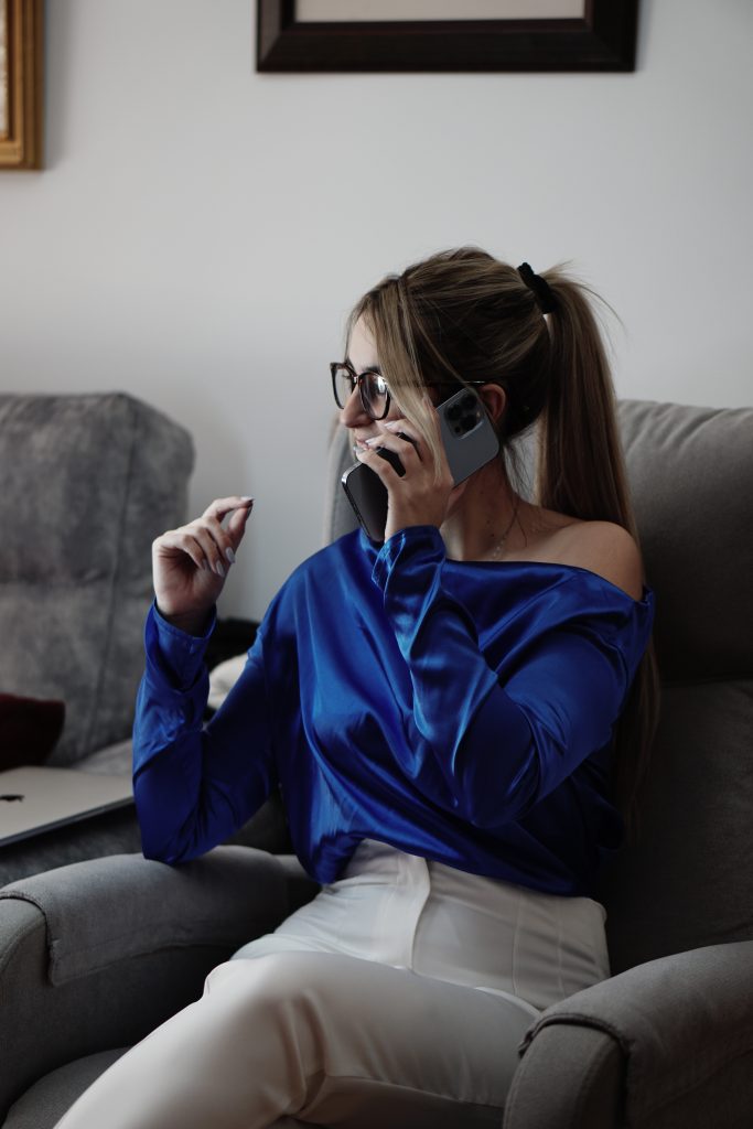 contactar con social media manager - soylydiamolero